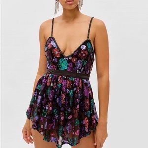 Lovers + Friends Ariana Party Dress Size Small